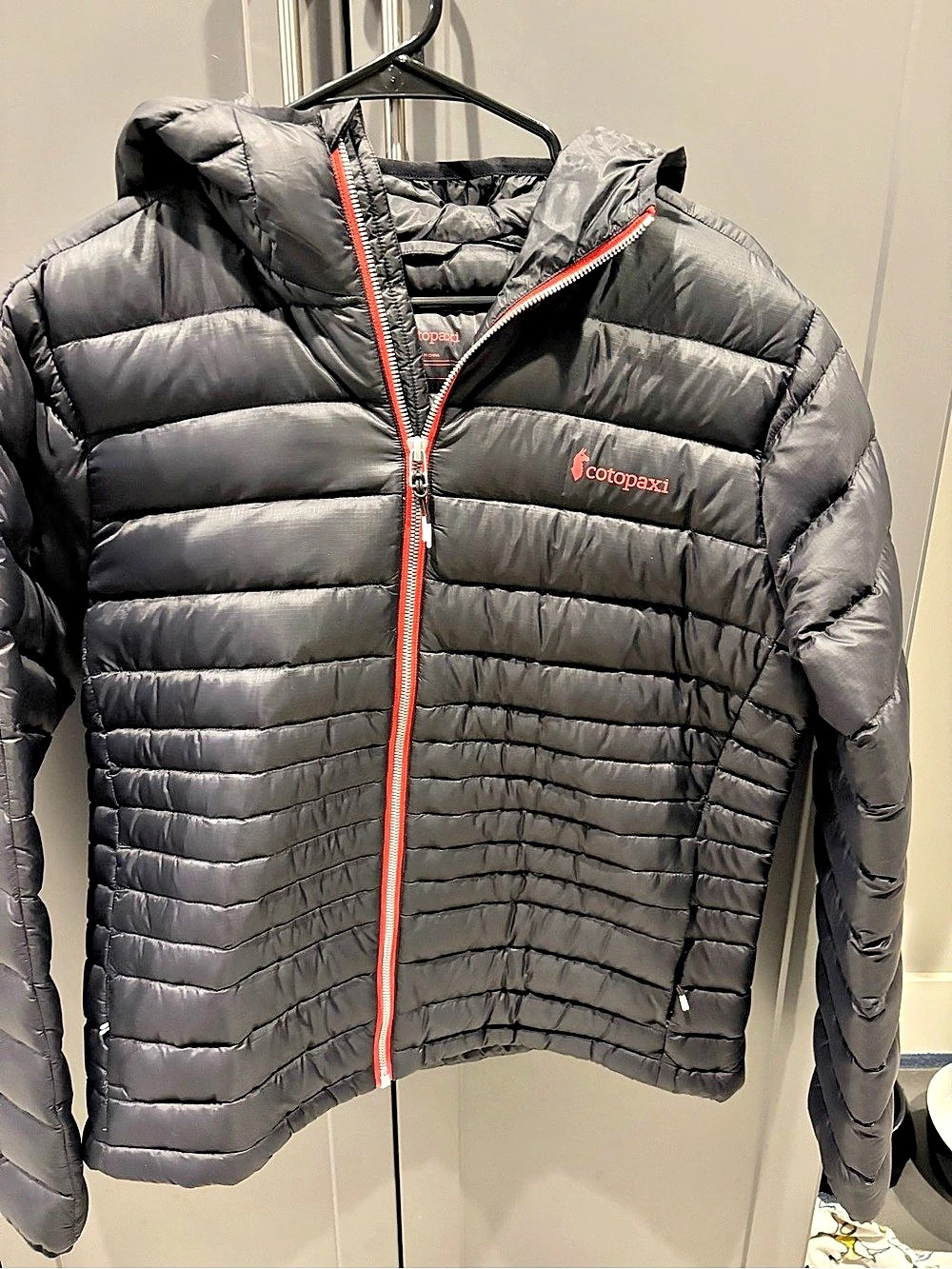 Cotopaxi Fuego Hooded Down Jacket Black Puffer Women’s Medium